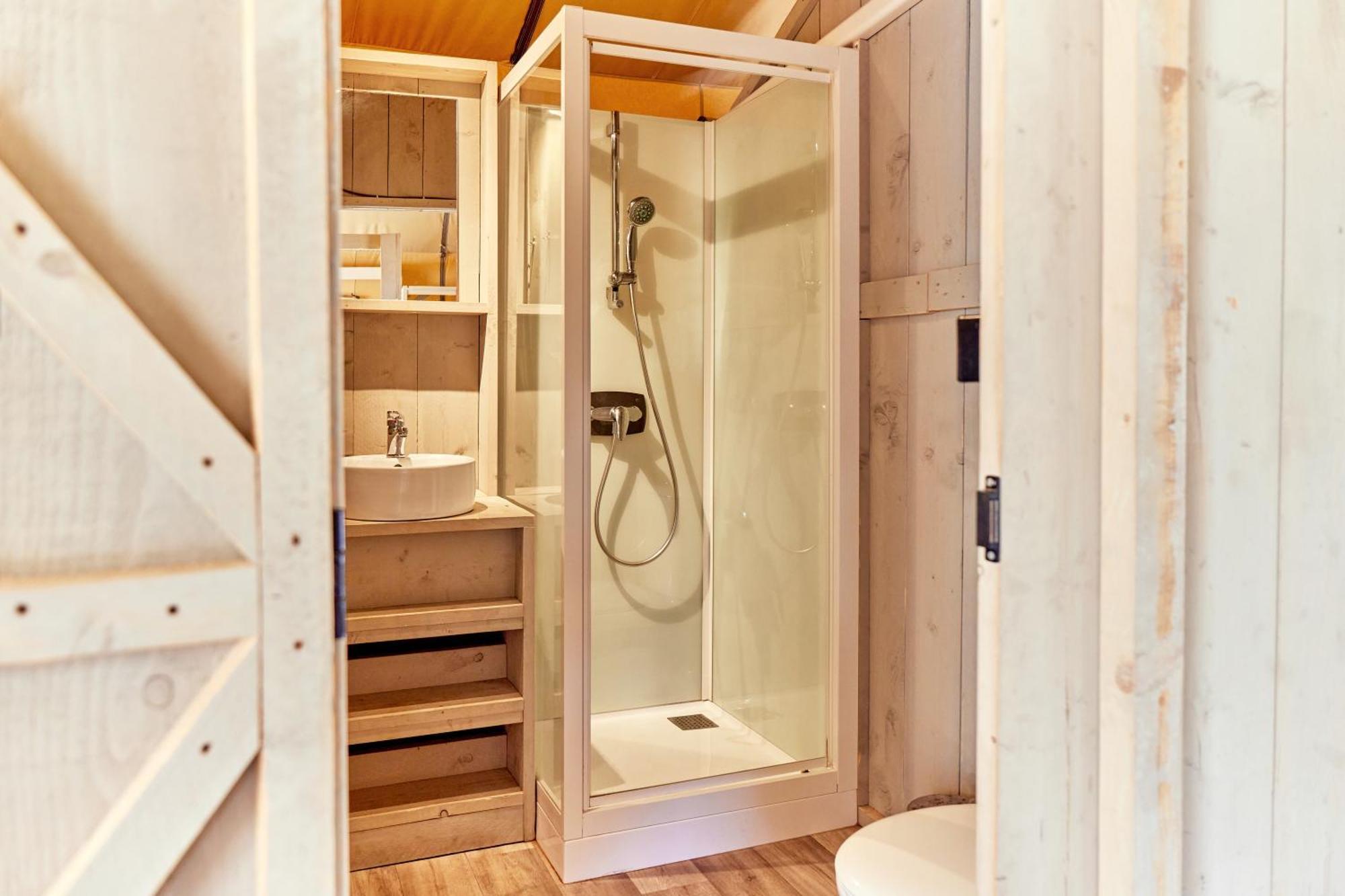 Glamping The Vosges Hotel Corcieux Eksteriør billede